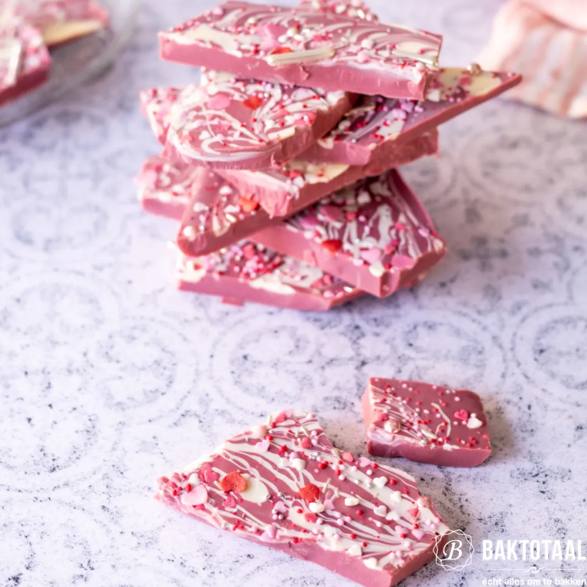 Sale BrandNewCake Confetti Hartjes mix 60gr.
