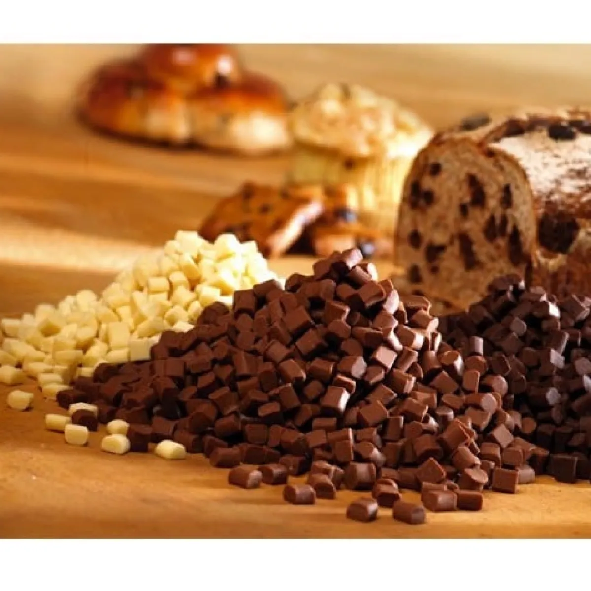 Outlet Callebaut Bakvaste chocolade Chunks Puur 2,5 kg.
