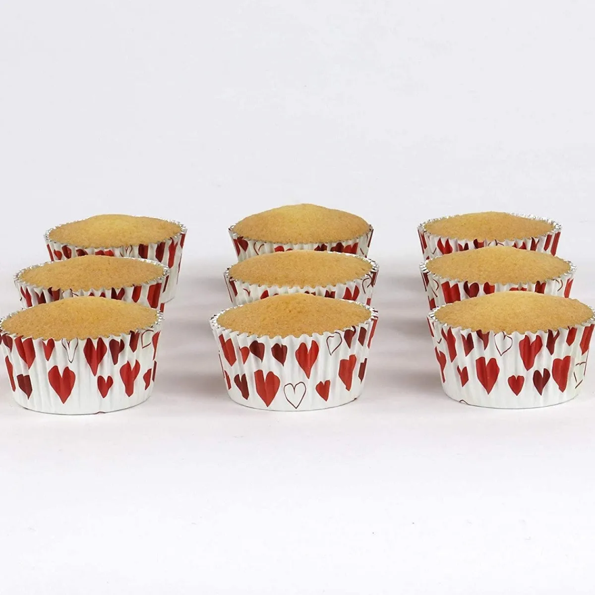 Outlet PME Cupcake Vormpjes Hartjes 30 stuks